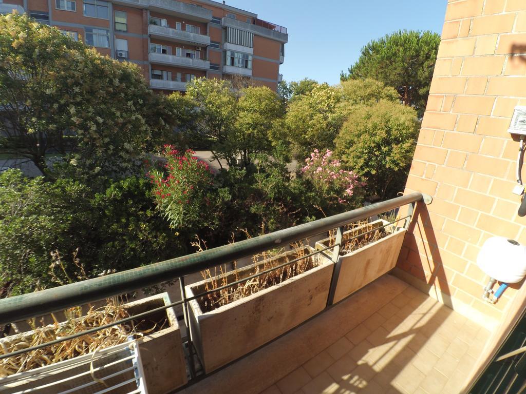 Apartamento Romare, Tra Roma E Il Mare Acilia Exterior foto
